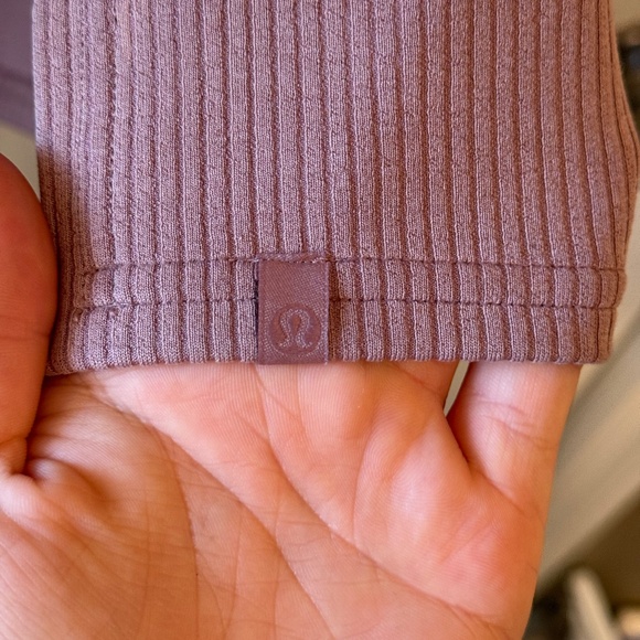 Lululemon Ribbed Softstreme Oversized Relaxed Fit T-Shirt in Twilight Rose - L - Picture 3 of 3